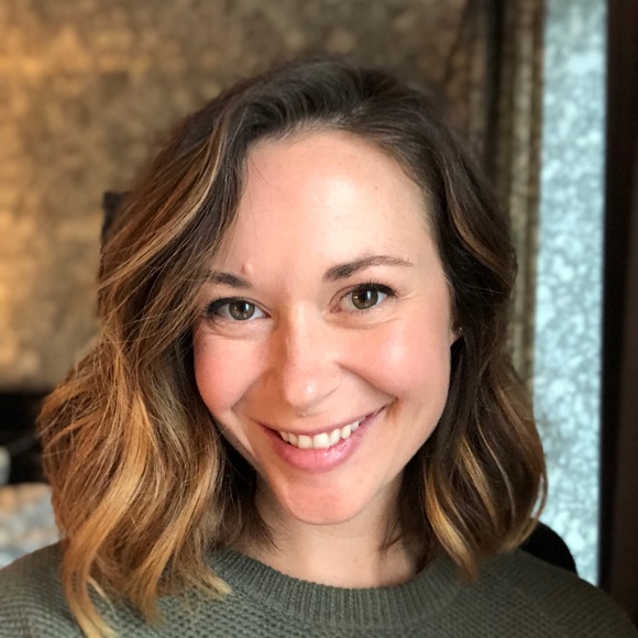 Meet your Posher, Brittany - Picture 2 of 2